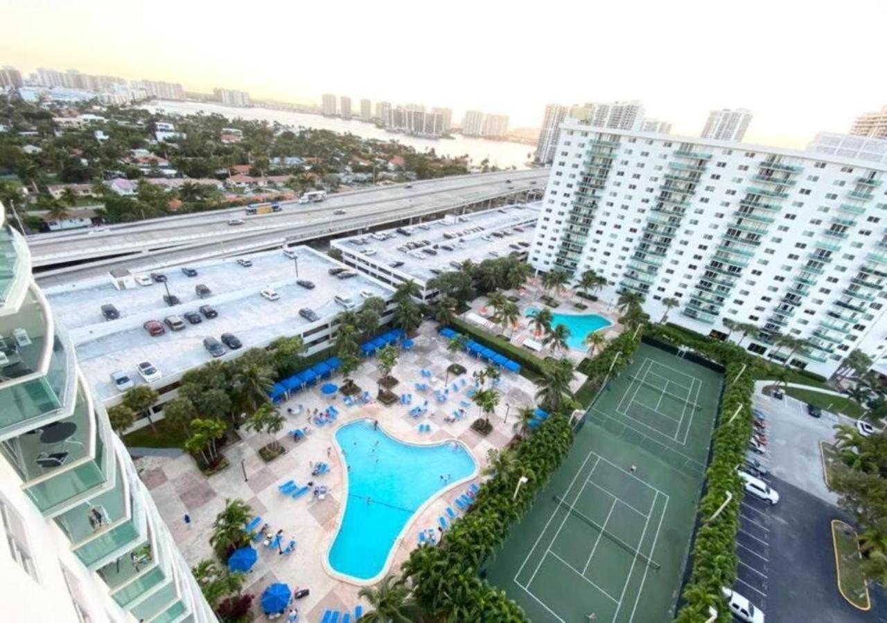 Zen Vacation Rentals Modern Penthouse Across Ocean Miami Beach Extérieur photo