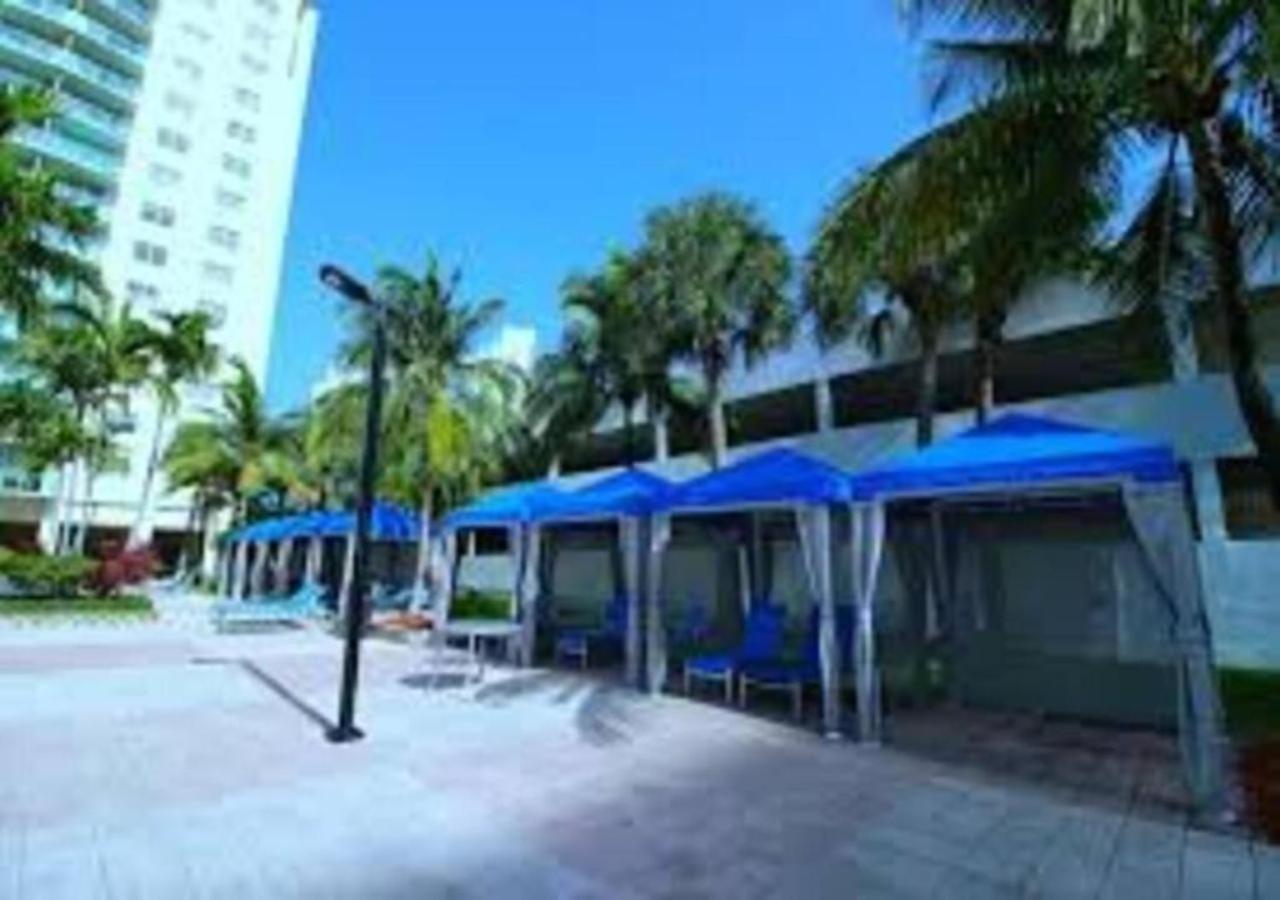 Zen Vacation Rentals Modern Penthouse Across Ocean Miami Beach Extérieur photo